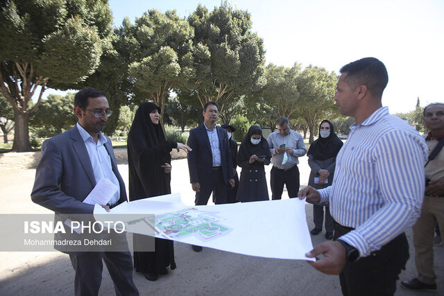 انتقال به خارج شهر راه حل مشکل کارگاههای ضایعاتی شیراز است