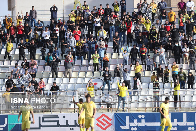 رجبزاده: باخت زمینهساز رفع مشکلات است/بیاتلو: از تماشاگران شیراز متشکرم