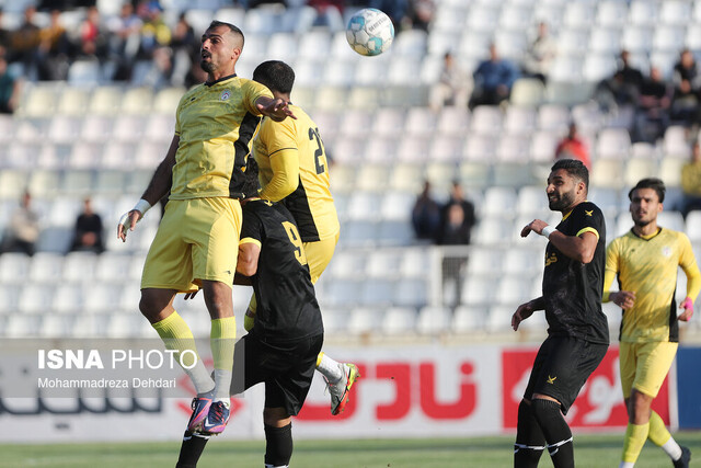 رجبزاده: باخت زمینهساز رفع مشکلات است/بیاتلو: از تماشاگران شیراز متشکرم