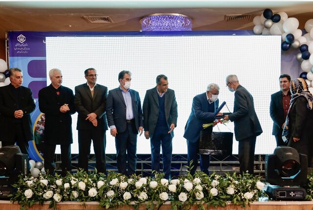 یک سوم خیرین سلامت فارس را بانوان تشکیل می دهند یک سوم خیرین سلامت فارس را بانوان تشکیل می دهند