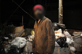 جمع آوری ضایعات شهری توسط معتادین متجاهر در محله دروازه اصفهان شیراز