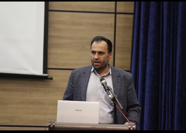 حل مسائل با یاری شرکتهای دانشبنیان امکانپذیر است حل مسائل با یاری شرکتهای دانشبنیان امکانپذیر است