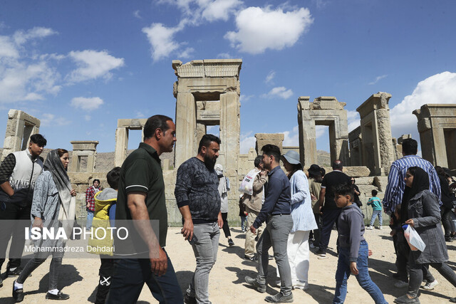 ثبت بیش از ۱۱۹ هزار بازدید از اماکن تاریخی فارس تاکنون
