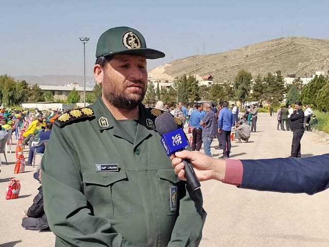 بیش از ۶۰۰۰ بسته معیشتی در شیراز توزیع میشود بیش از ۶۰۰۰ بسته معیشتی در شیراز توزیع میشود