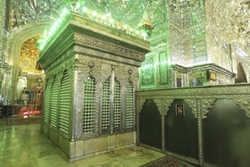 شادپیمایی خدام و زنان در روز ولادت حضرت معصومه (س) -شیراز