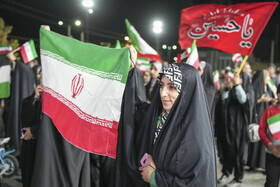جشن مردم شیراز پس از حملات مقاومت به رژیم صهیونیستی