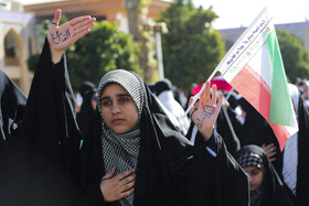 اجتماع ۱۲هزارنفری دانش آموزان در حرم مطهر شاهچراغ (ع)