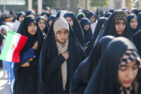 اجتماع ۱۲هزارنفری دانش آموزان در حرم مطهر شاهچراغ (ع)