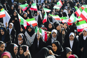 اجتماع ۱۲هزارنفری دانش آموزان در حرم مطهر شاهچراغ (ع)