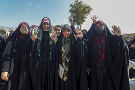 اجتماع ۱۲هزارنفری دانش آموزان در حرم مطهر شاهچراغ (ع)