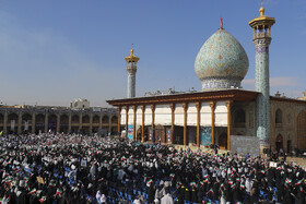 اجتماع ۱۲هزارنفری دانش آموزان در حرم مطهر شاهچراغ (ع)