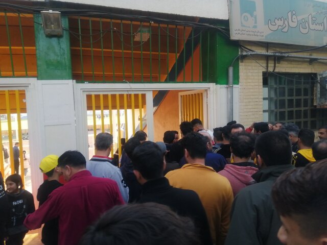 وقتی قدر اینهمه تماشاگر را نمیدانیم