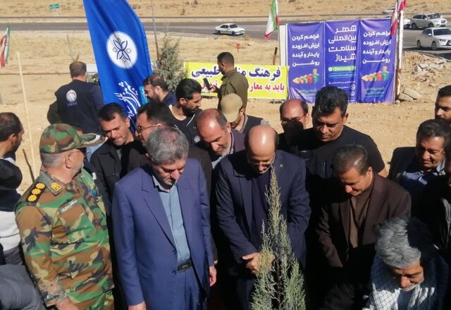 شروع فصل سبز در شهر بینالمللی سلامت شیراز