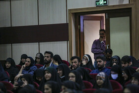 نشست صمیمی  تشکل های دانشجویی فارس با آیت الله دژکام