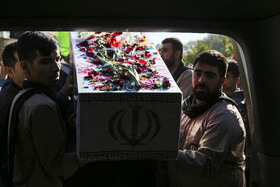 میزبانی دانش آموزان شیرازی از شهدای گمنام