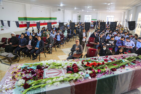 میزبانی دانش آموزان شیرازی از شهدای گمنام