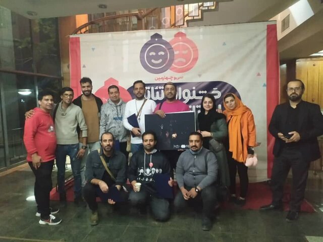 کازرون یک سالن سینما ندارد!