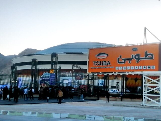 تاکید وزیر ورزش بر تمرکز زدایی از مراکز استانها