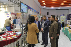 نمایشگاه دستاوردهای پژوهشی استان فارس