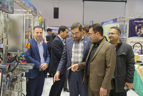 نمایشگاه دستاوردهای پژوهشی استان فارس