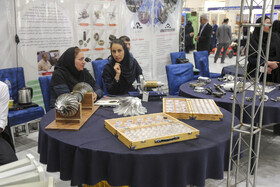 نمایشگاه دستاوردهای پژوهشی استان فارس