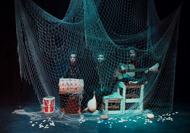 لذت تئاتر با "سنگ تمام" شیرازیها