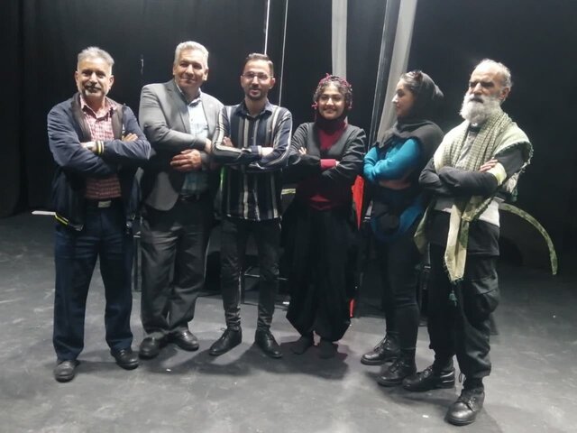 لذت تئاتر با "سنگ تمام" شیرازیها