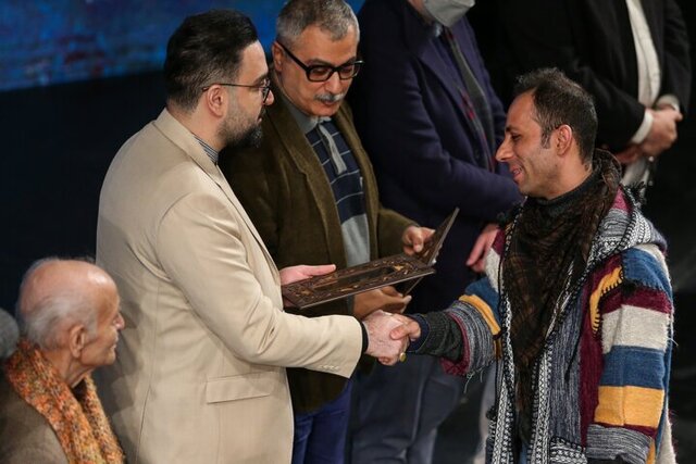 زمینههای پیشرفت محدود به تهران است/ شأن اهالی تئاتر حفظ نشد