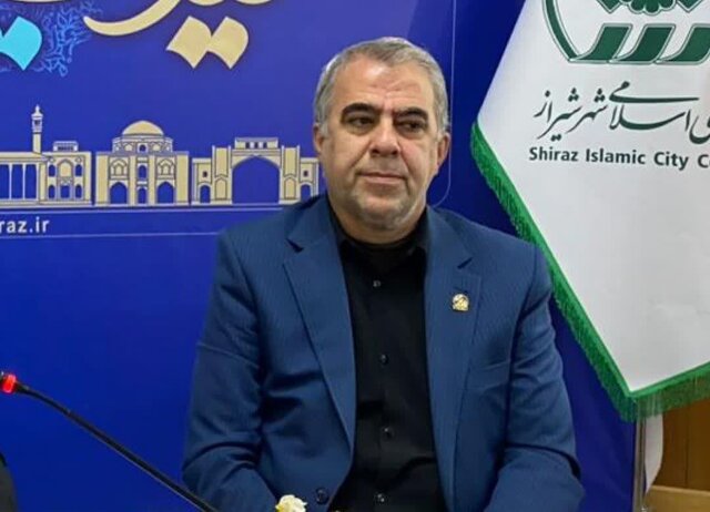 کلید خوردن ۴ ابَرپروژه در روز شیراز / بهرهبرداری از تمام پروژههای فعال تا پایان ۱۴۰۳