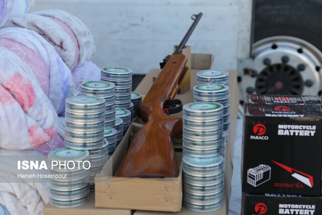 تزئینی دستگیری سارق سابقهدار اماکن عمومی فاروج با ۶ فقره سرقت