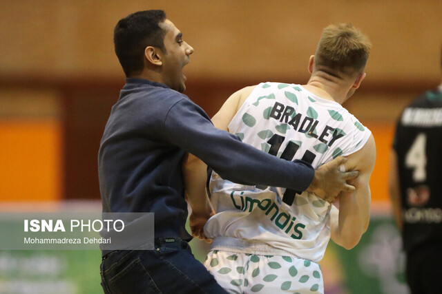 آبادانیها با حدادی قدرت دوچندانی گرفتند/ به بازیکن خارجی جدید نیاز مبرم داریم