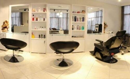 عکس تزئینی است هفتاد و دومین مرکز غیرمجاز زیبایی و درمانی در شیراز شناسایی و تعطیل شد