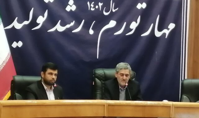 فعالیت ۵ پمپ بنزین برای آزادراه شیراز ـ اصفهان/ منطقه ویژه گردشگری در سپیدان احداث میشود