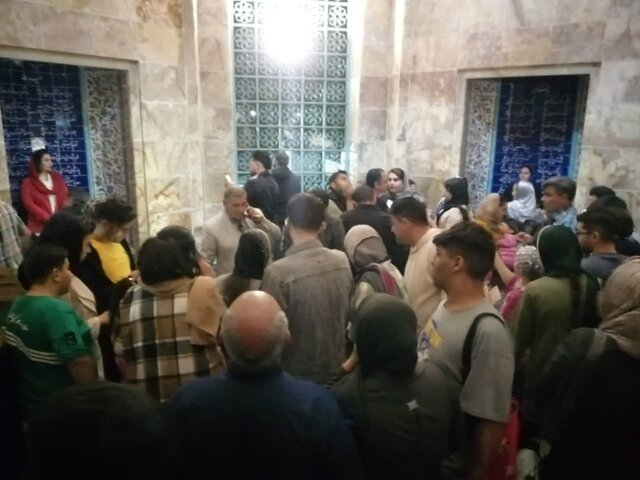 حضور در آرامگاه سعدی، تجربهای جذاب برای مهمانان نوروزی شیراز
