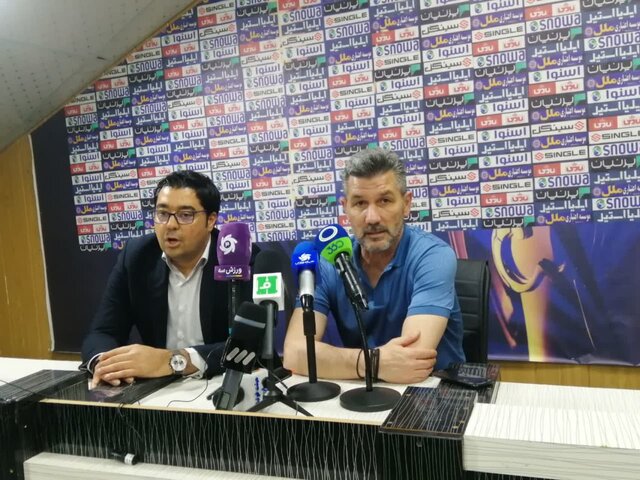 فجر با این تماشاگران شایسته لیگ برتر است