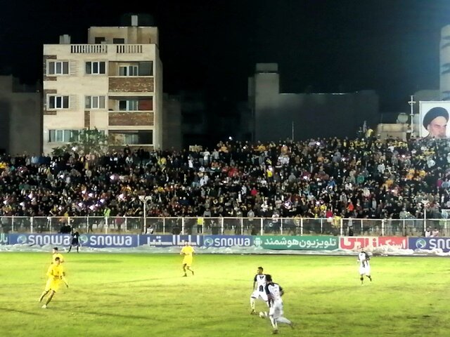 شکست سنگین صدرنشین در حافظیه / فجر قاطعانه انتقام گرفت