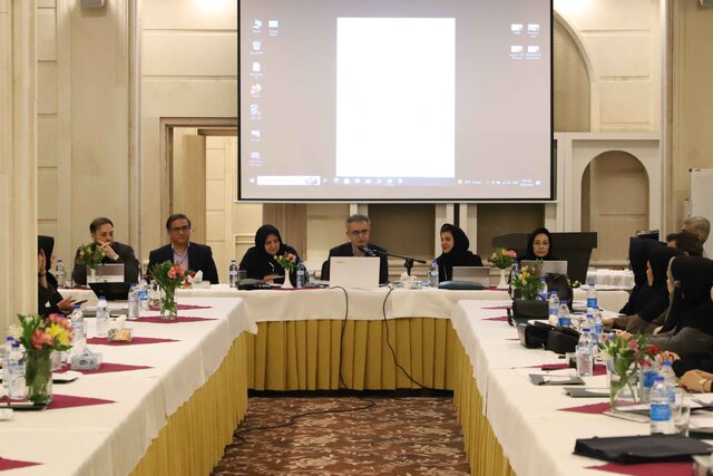 نشست منطقهای ارتقای شبکه آزمایشگاهی «HIV» در شیراز برگزار شد نشست منطقهای ارتقای شبکه آزمایشگاهی «HIV» در شیراز برگزار شد