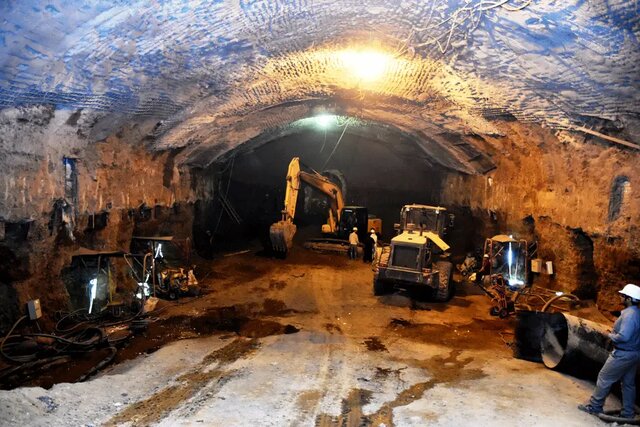 عکس تزیینی است آب انبار زندیه در مسیر خط ۲ مترو شیراز نیست