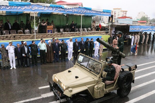 رژه نیروهای مسلح در گیلان