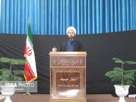 نمی گذاریم که پرچم آمریکا و کفار استوار بماند