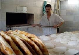 پخت رایگان ۱۱۰ نانوایی گیلان نذر شهدای مقاومت 

