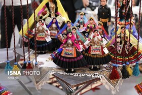 برپایی نمایشگاه دست سازه های بانوان گیلانی در رشت