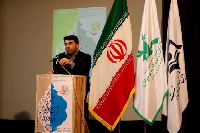 برپایی نماز اول وقت زمینه‌ساز محبوبیت انسان‌هاست
