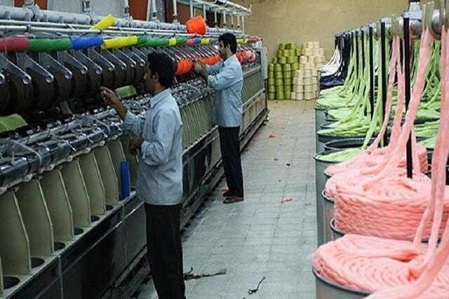 واردات بی رویه پوشاک از چین به صنعت نساجی ضربه زد