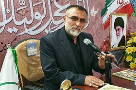 دشمنان می خواهند نمادهای انقلاب اسلامی را از بین ببرند