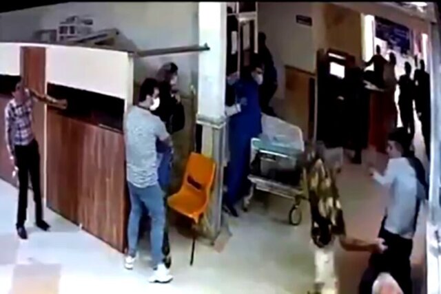 حمله اراذل و اوباش به بیمارستان پورسینا رشت/حال مصدومان خوب است