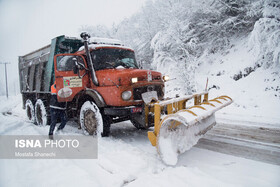 برفروبی ۳ میلیون مترمکعبی محورهای گیلان/ امدادسانی به ۳۸ خودروی گرفتار در برف