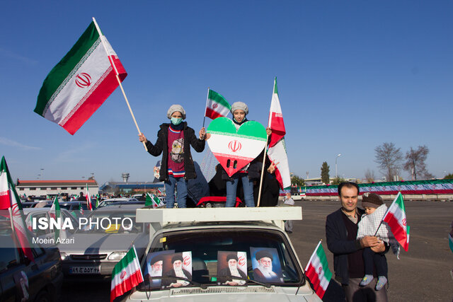 برگزاری رژه خودرویی و موتوری بزرگداشت ۲۲ بهمن در رشت