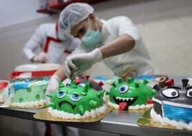 قاصد روزهای خوش خبری کجایی؟