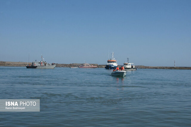 نجات جان سه نفر در آبهای استان بوشهر